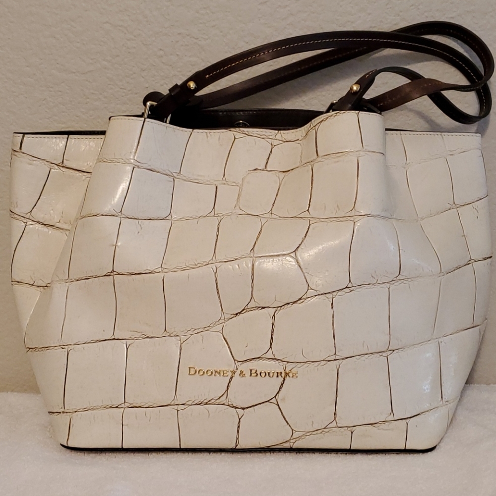 NWT, Dooney & Bourke Dennisen Shoulder Bag Large Tote